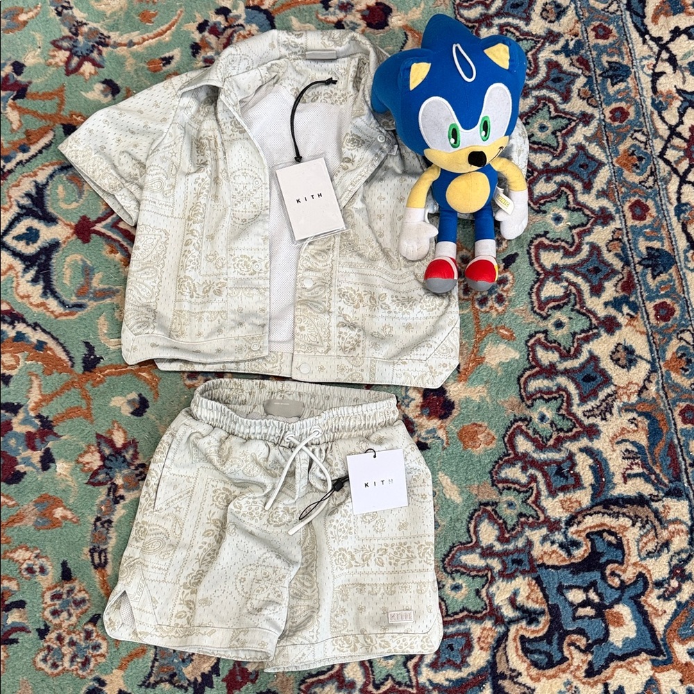 Kith Light Green Paisley Shorts